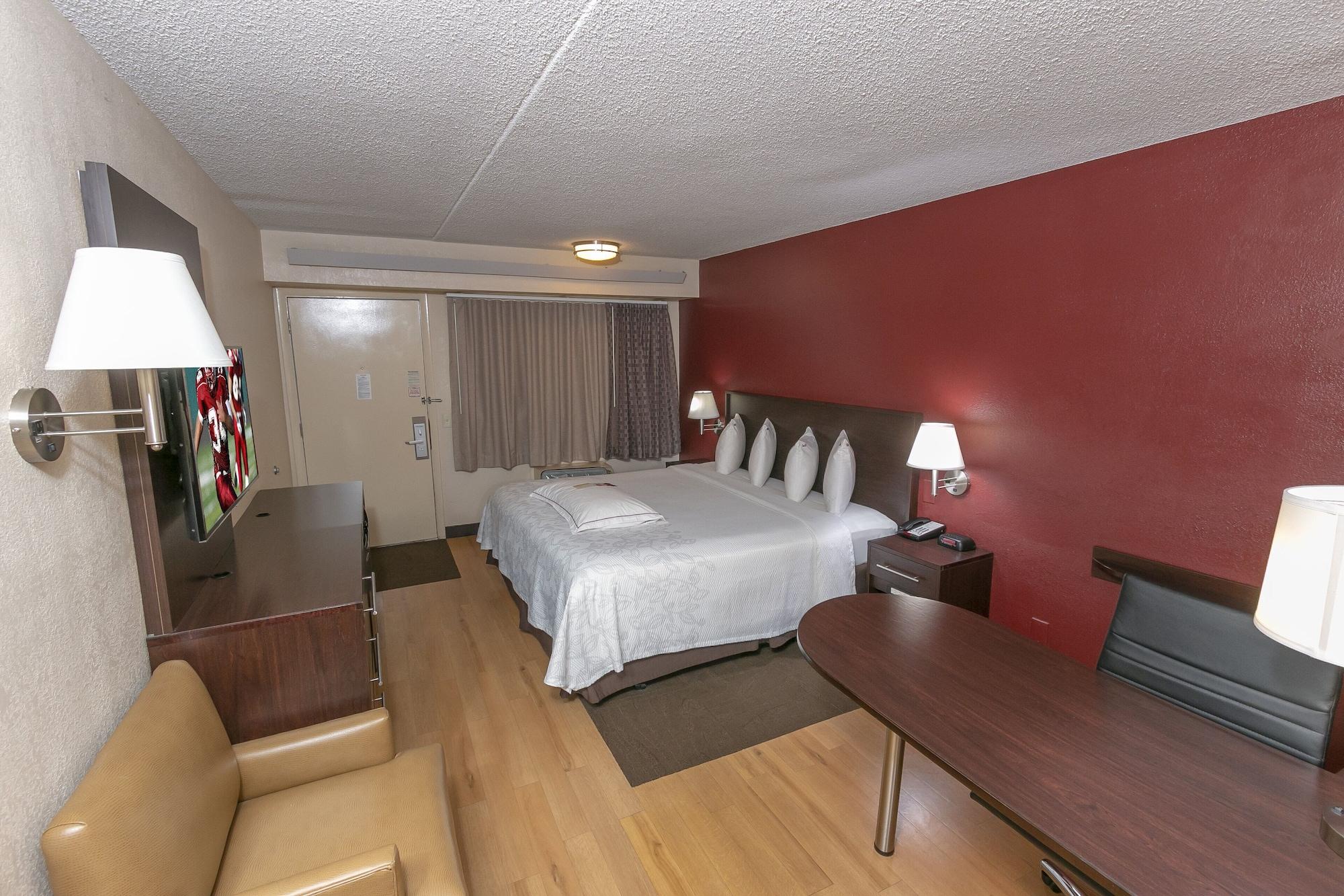 Red Roof Inn Plus+ University At Buffalo - Amherst Extérieur photo