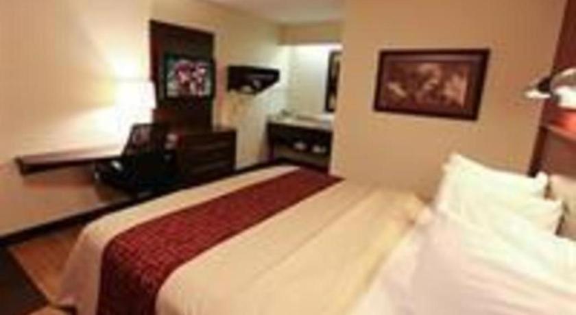 Red Roof Inn Plus+ University At Buffalo - Amherst Extérieur photo