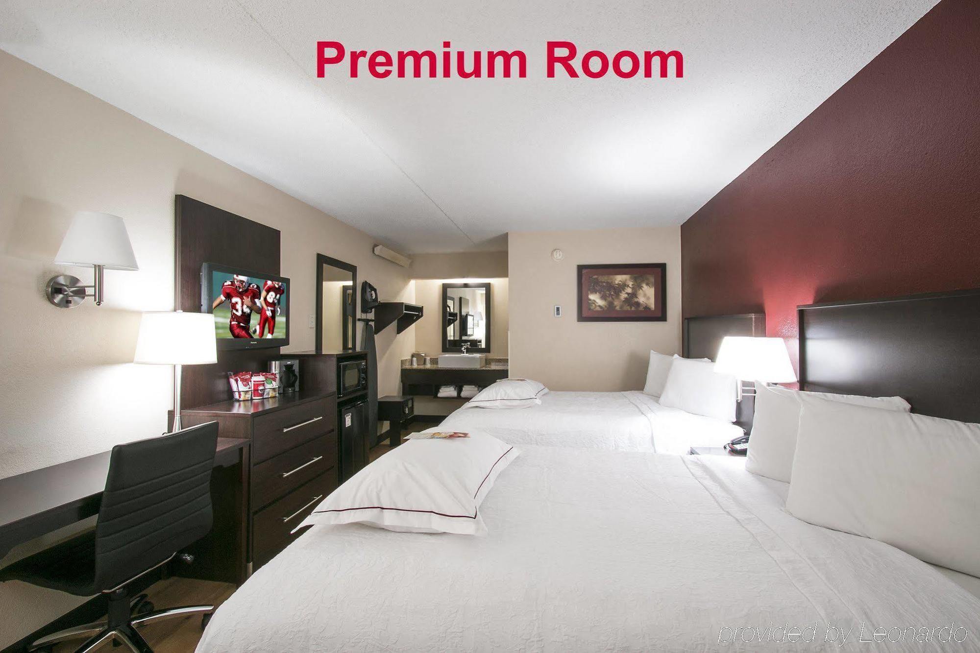 Red Roof Inn Plus+ University At Buffalo - Amherst Extérieur photo