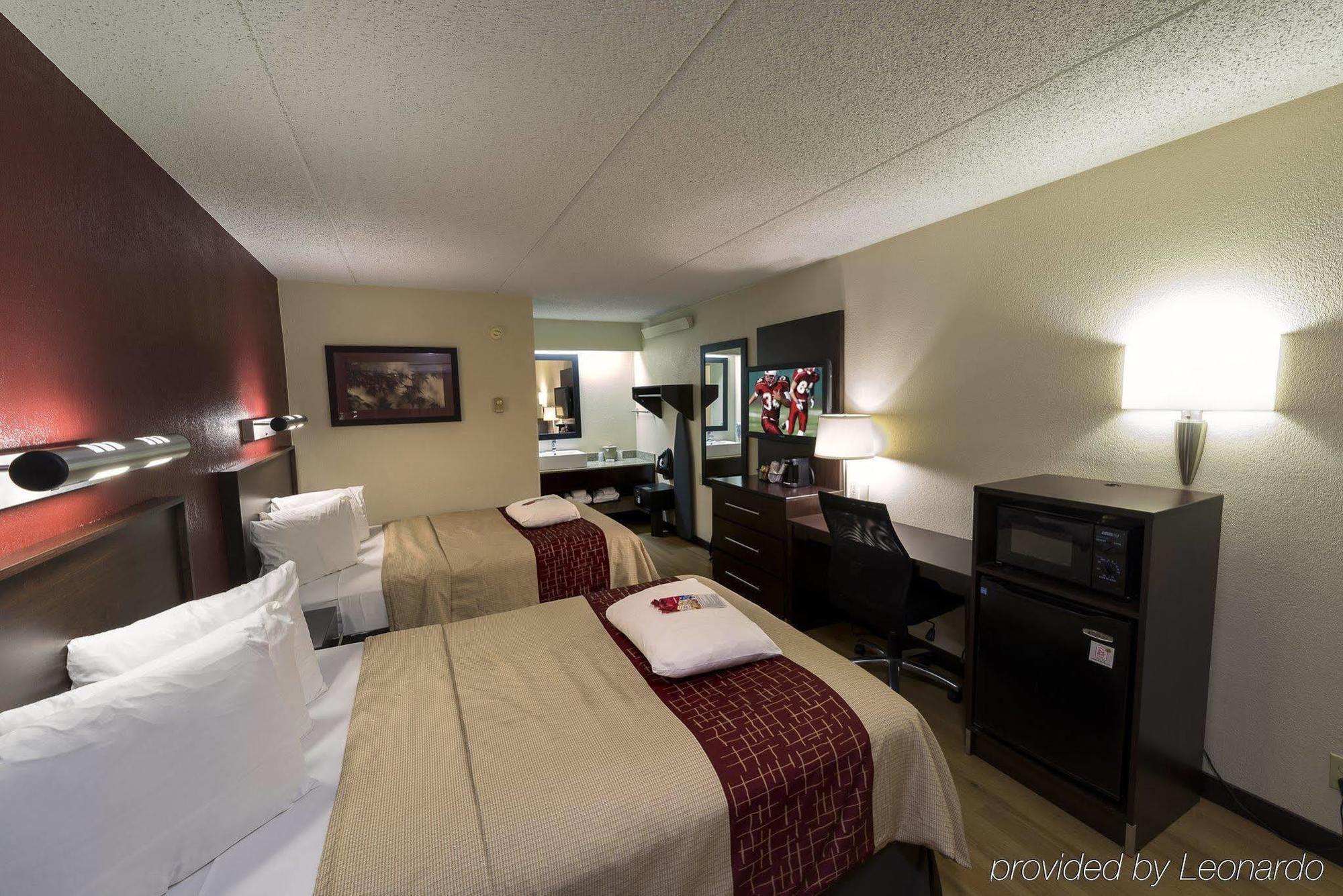 Red Roof Inn Plus+ University At Buffalo - Amherst Extérieur photo